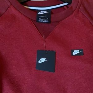Nike Sportswear Optic Crewneck Pullover Red